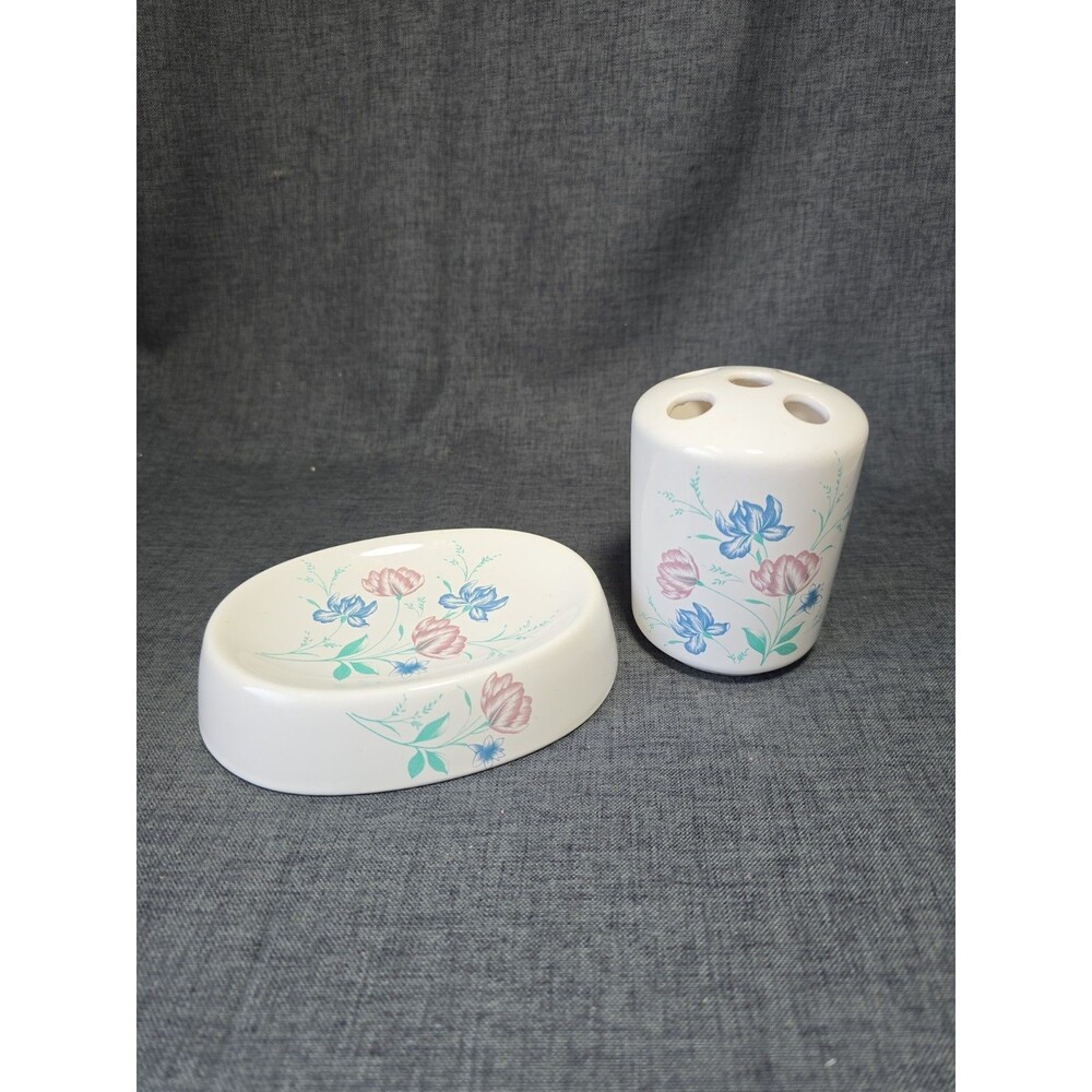 Vtg Donner Floral Ceramic Bathroom Set Soap Dish & Toothbrush Cup Cottagecore
